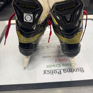 Used Bauer Size 2.5 Supreme 3S Hockey Skates