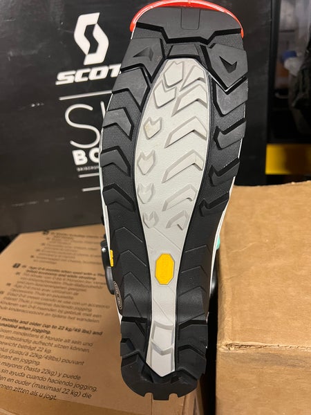 Women's Scott Soft Flex Ski Boots