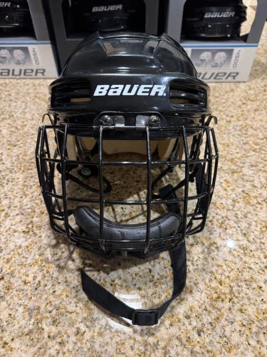 Bauer HH4000 Helmet Medium