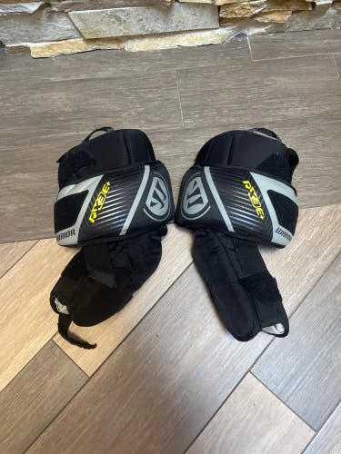 Warrior knee pads