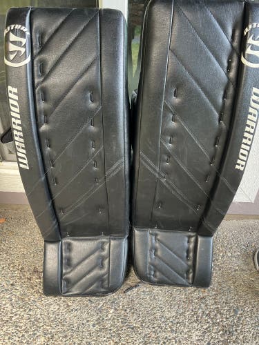 Used Warrior Ritual G4 Goalie Leg Pads