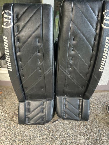 Used  Warrior  Ritual G4 Goalie Leg Pads