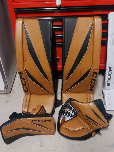 Used 32" 2024 CCM Axis XF Pro Full Right Goalie Full Set Pro Stock