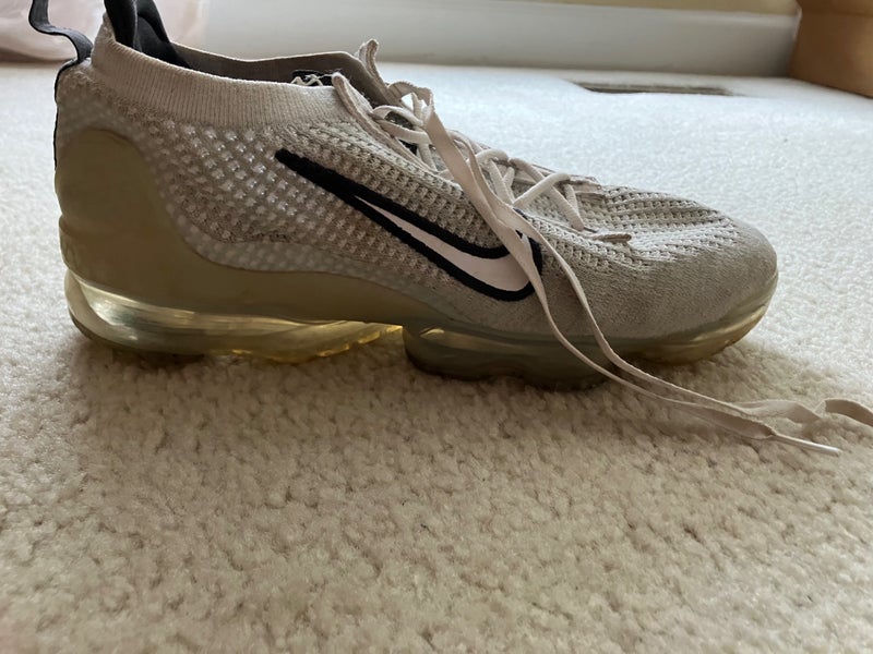 Nike Vapor Max Mens 10 Light Gray
