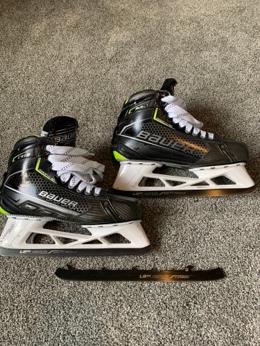 Used Senior Bauer 9 Pro Hockey Goalie Skates Fit 2