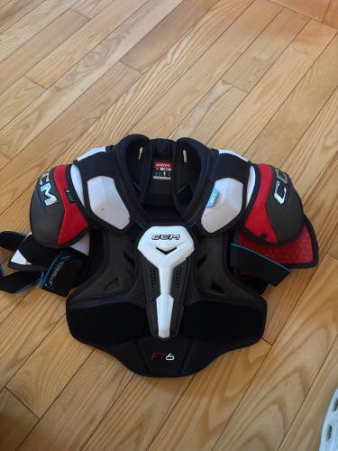 Used Small CCM  JETSPEED FT6 Shoulder Pads