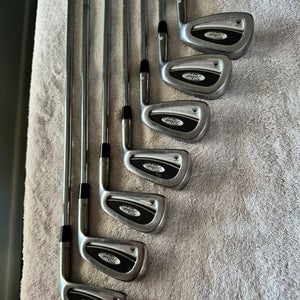 Men's Used Titleist DCI 762B Right Handed Iron Set Regular Flex 7 Pieces Steel Shaft