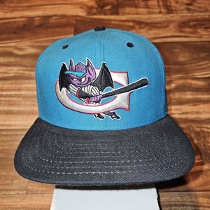 Vintage Greensboro Bats New Era Minor League Sports Plain Logo Hat Cap Snapback