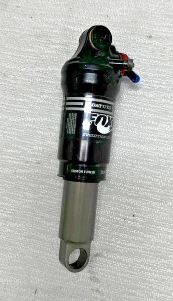 FOX FLOAT CTD リアサスペンション $_12.JPG?set_id=880000500F