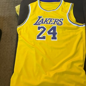 Kobe Bryant 24 Lakers Jersey size L/XL
