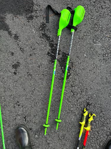 Komperdell Used 44in (110cm) SL Racing Ski Poles With Guards