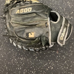 Used Wilson Right Hand Throw Catcher's A600 Baseball Glove 32"