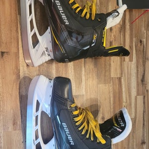 Senior Bauer 9 Supreme M4 Hockey Skates