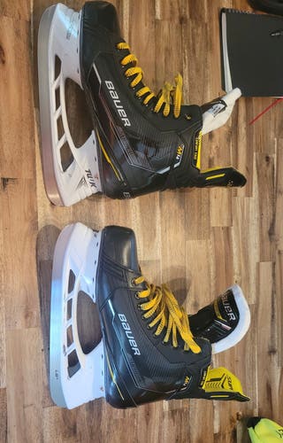 Senior Bauer 9 Supreme M4 Hockey Skates