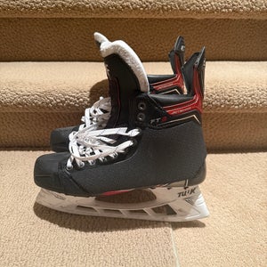 Like New CCM JetSpeed FT2 Hockey Skates