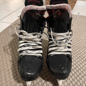 Used 2021 Bauer Regular Width   Size 5.5 Vapor 3X Hockey Skates