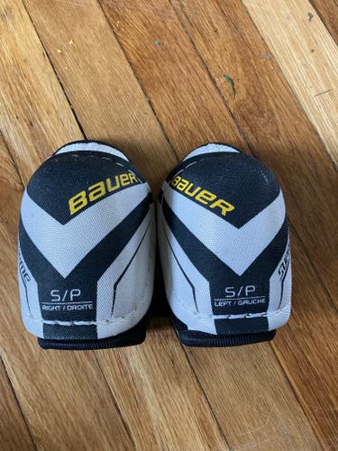 Used Youth Small Bauer Supreme 150 Elbow Pads