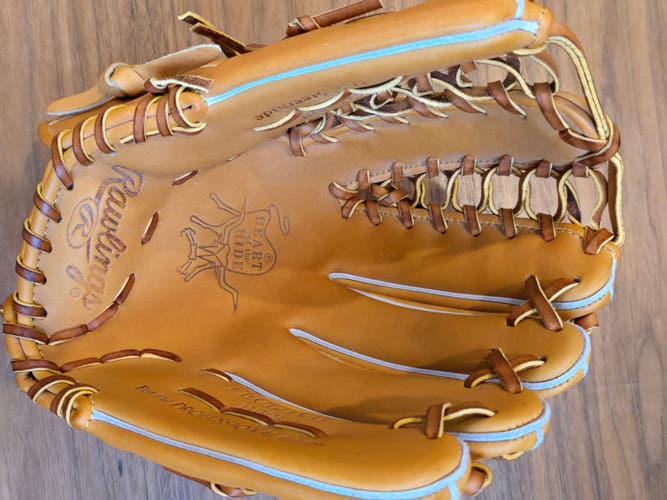 Rawlings PRO12TCH - Horween - New (Rare)
