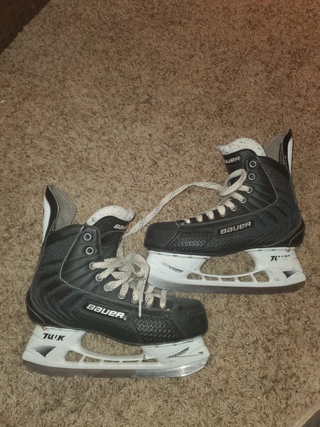 Used Senior Bauer Flexlite 4.0 Hockey Skates Regular Width 7.5