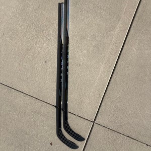 New 2 Pack Senior Bauer Right Handed P28 Nexus Tracer Hockey Stick