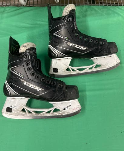 CCM RibCor 76K Hockey Skates | Junior 3.0 | Regular | No laces