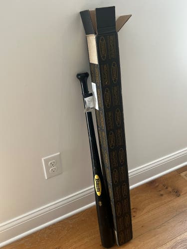 Baum Bat 32” Gold Edition BBCOR AAA Pro Maple