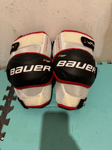 Bauer vapor 1x goalie knee guards