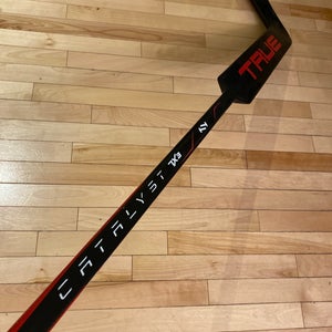 New True Catalyst 7x3 Goalie Stick T31 21” Red