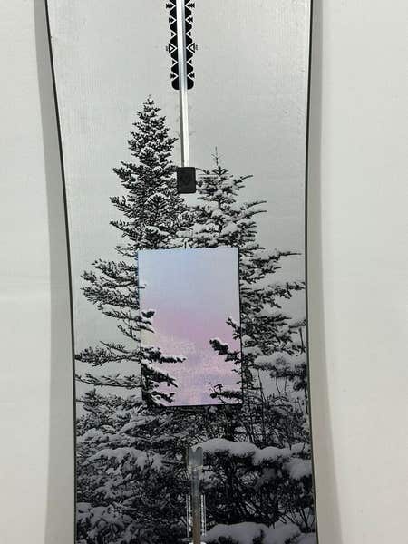 2309 Burton Feelgood Flying V Women`s Snowboard 149 cm