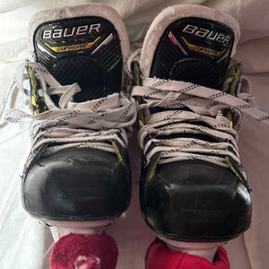 Bauer Supreme M4 Size 3.5 Hockey Skates