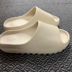 Size 4 Bone Adidas Yeezy Slide Sandals New NO BOX