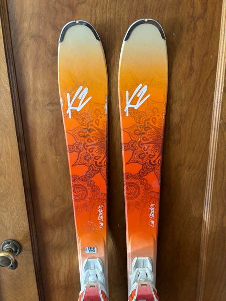 K2 Luv Struck 80 149cm with Adjustable Marker Gripwalk Bindings