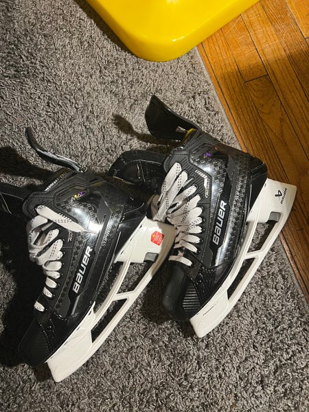 New 2024 Bauer Regular Width 10.5 Supreme Mach Hockey Skates
