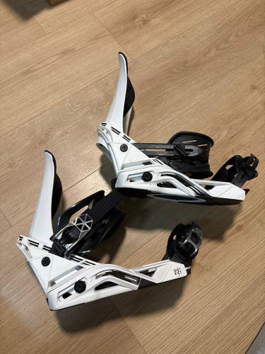 Men's Large Salomon District Snowboard Bindings