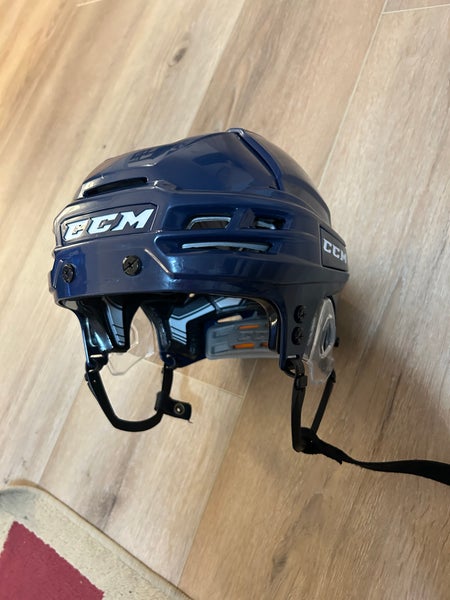 Used Large CCM Tacks 910 Helmet