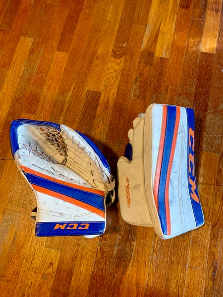 Used CCM Extreme Flex II 860 Regular Goalie Glove and Blocker Set