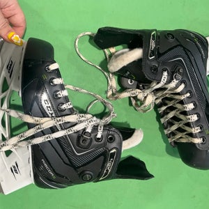 Used Intermediate CCM RibCor 48K Pump Hockey Skates | Size 4.5 EE
