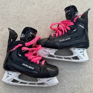Bauer Supreme Mach Ice Hockey Skates Intermediate Size 5.0 Fit 2