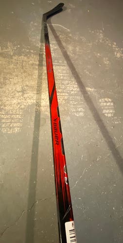 Bauer Vapor Hyperlite 2 RH P88 87 Flex Pro Stock