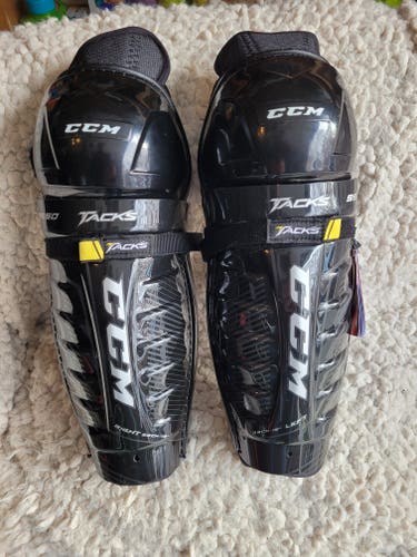 New CCM Tacks 9550 13" Shin Pads