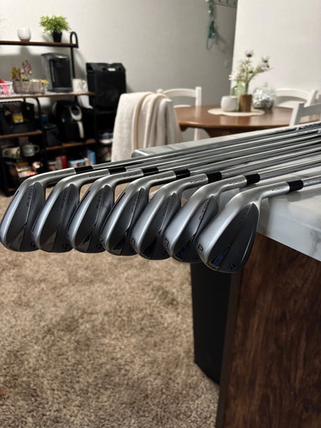 TaylorMade P770 4-pw stiff