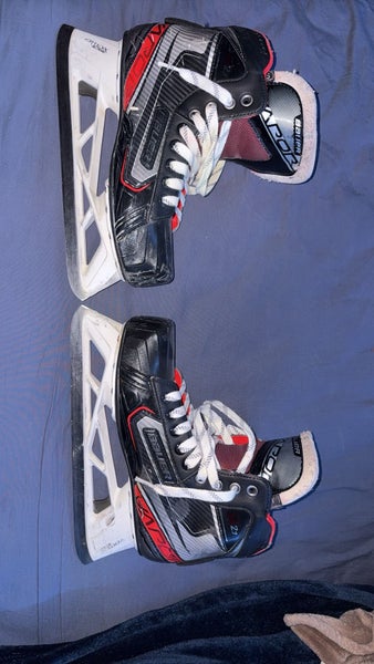 Used 2019 Bauer Regular Width 10.5 Vapor X2.7 Hockey Goalie Skates