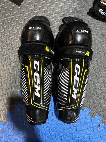 Used Senior CCM 14"  Tacks Classic Pro Shin Pads