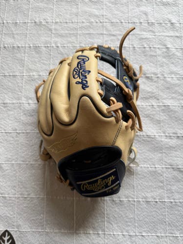 New Infield 11.5" Heart of the Hide Baseball Glove