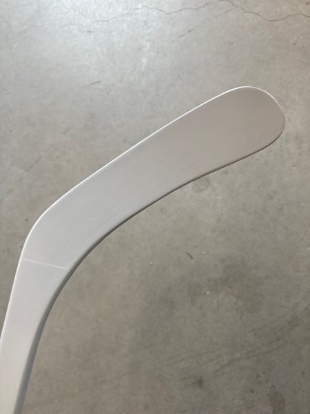 50 Flex P92 Junior Right Hand  White Ft Ghost-Styled Blacked Hockey Stick