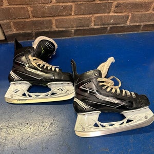 CCM RibCor Hockey Skates Regular Width 5 (Used)