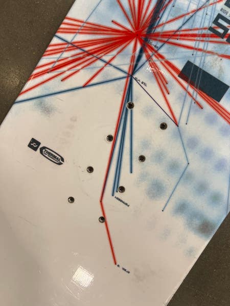 156cm Ride Cue Series Snowboard Without Bindings (Used