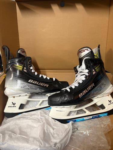 Bauer Vapor Hyperlite 2 Hockey Skates Size 9 Fit 1