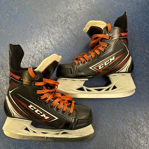 Used Junior CCM JetSpeed FT440 Hockey Skates Regular Width Size 3