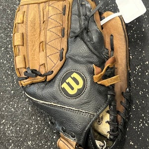 Used Wilson Right Hand Throw Infield A2476 Baseball Glove 12.5"